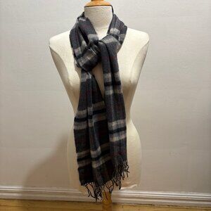 NWT John Hanly merino luxury wool scarf in grey and red plaid